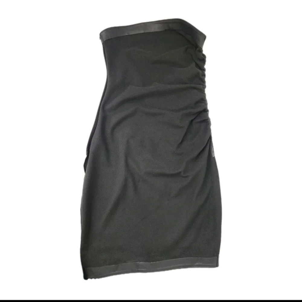 Susana Monaco Black Faux Leather Strapless Mini Dress Size M.  # B12